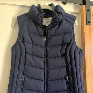 G.H. Bass & Co. Womens- Navy Blue Down Puffer vest